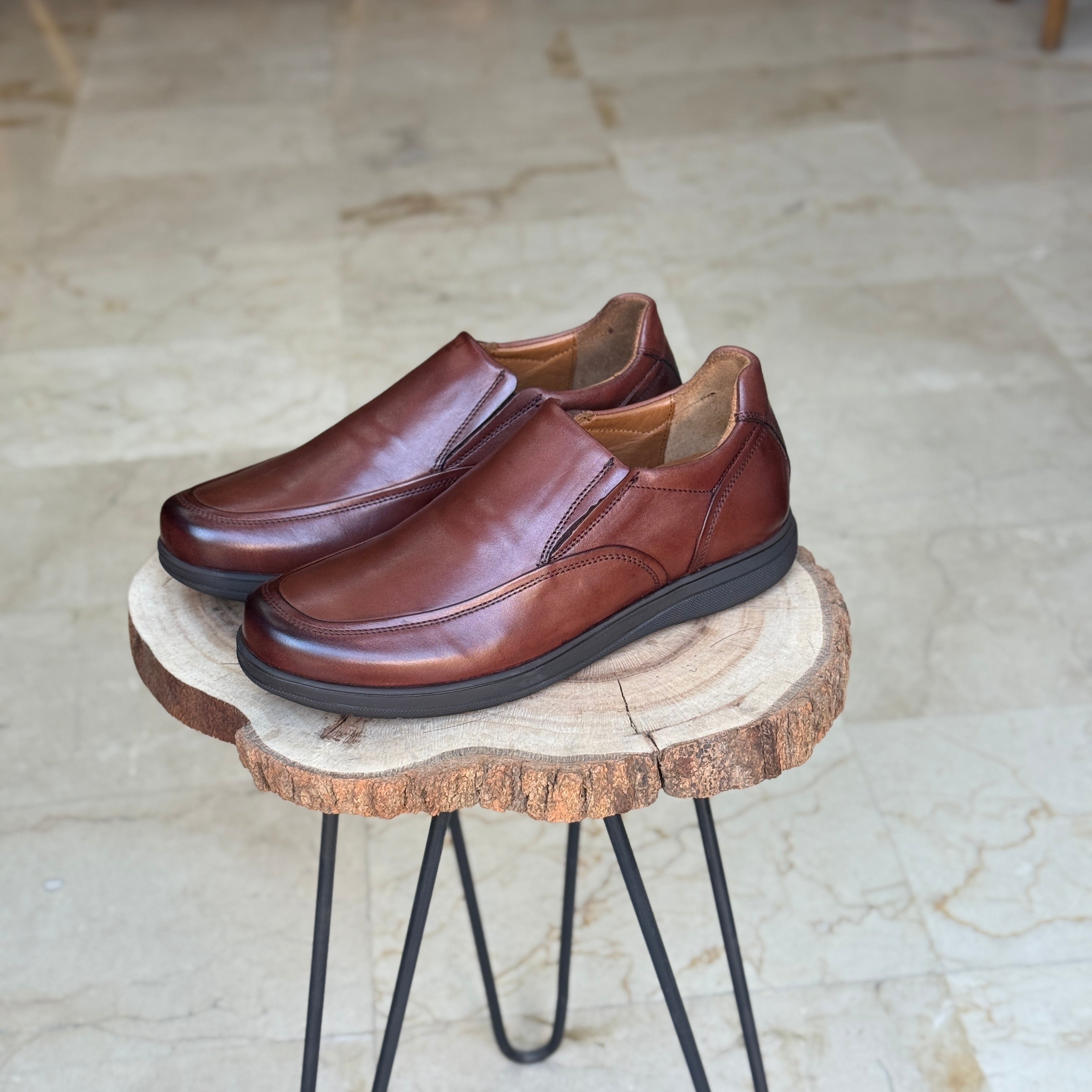 CHAUSSURE MEDICAL EN CUIR 5047 MARRON