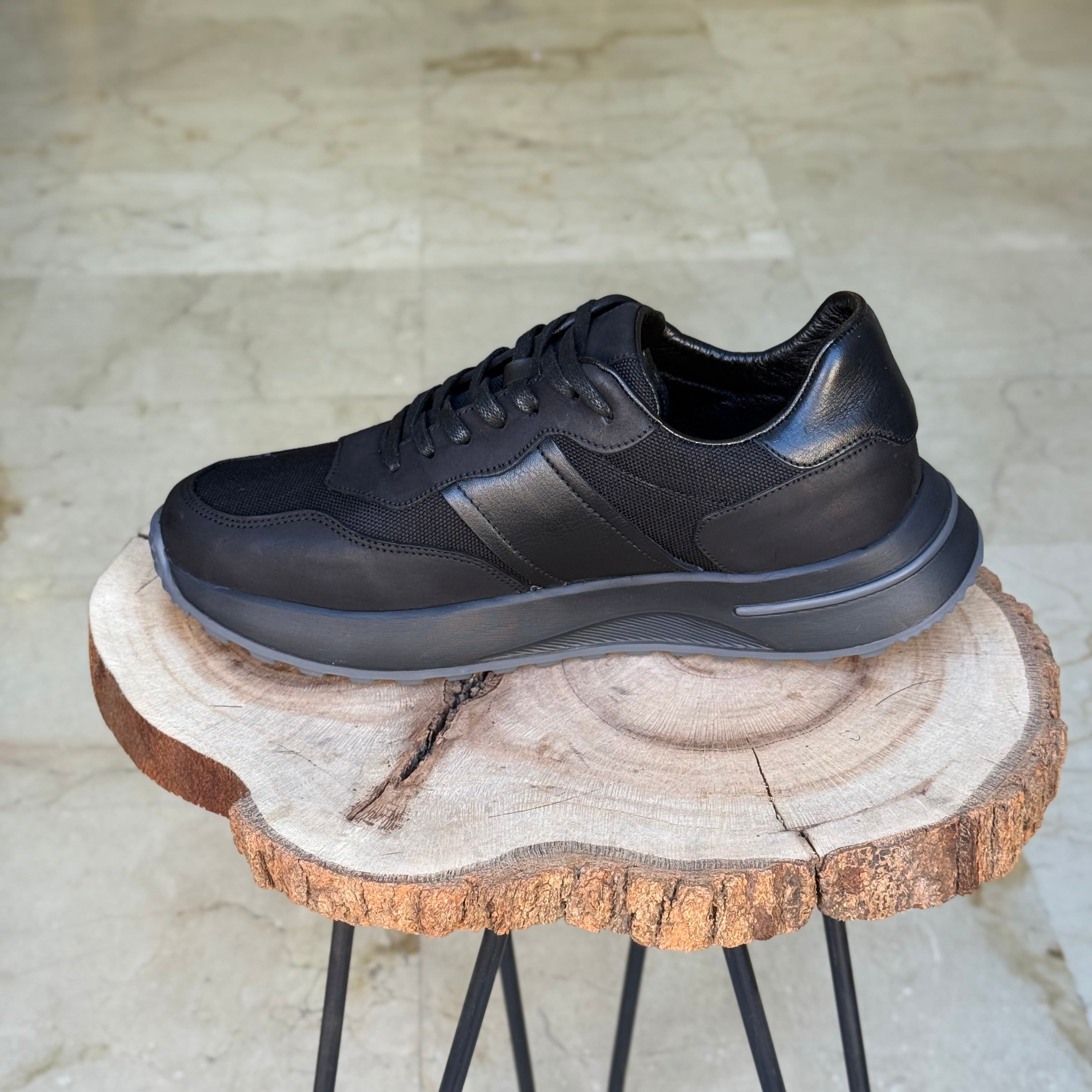 Basket en cuir - 929 noir