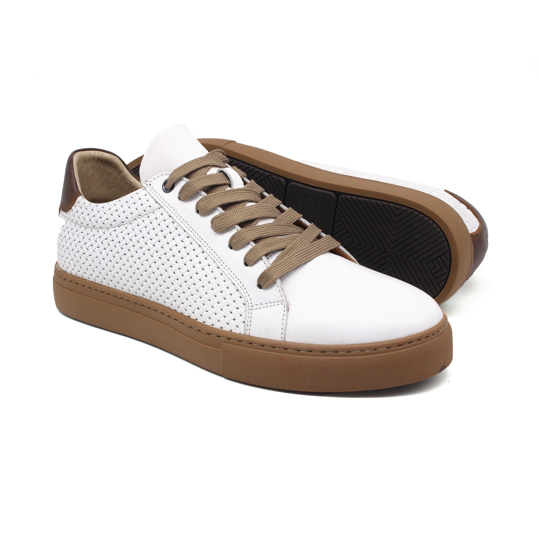 REF: 1528 BASKET EN CUIR BLANC - T